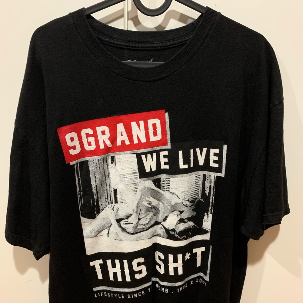 9 grand Tee